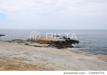 The breathtaking Senjojiki in Shirahama Town, Wakayama Prefecture (3) The breathtaking Senjojiki in Shirahama Town, Wakayama Prefecture (3) 139840754