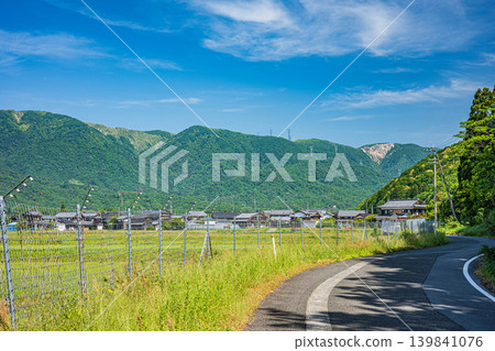 The tranquil rural landscape of Oku-Biwako, Makino-cho, Takashima City, Shiga Prefecture The tranquil rural landscape of Oku-Biwako, Makino-cho, Takashima City, Shiga Prefecture 139841076