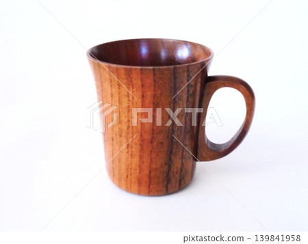 Wooden mug (horizontal view) Wooden mug (horizontal view) 139841958