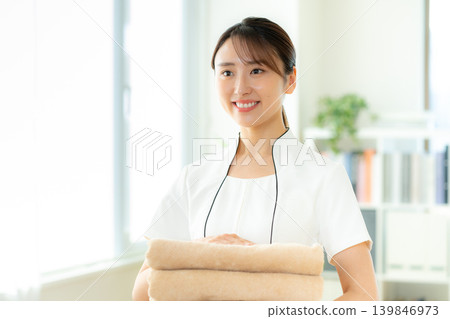 美學家的女人 美學家的女人 139846973