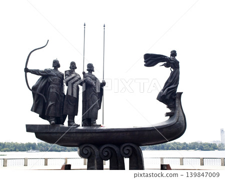 Symbol of Kiev Monument 139847009
