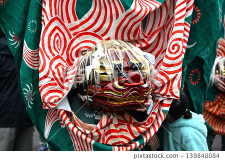 高山祭上的舞獅表演,岐阜 高山祭上的舞獅表演,岐阜 139848084