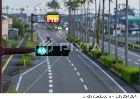 Green light and road scenery Green light and road scenery 139854264