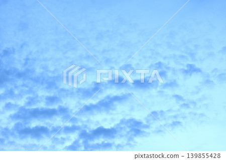 white and grey cloud spreading on twilight sunset blue sky in evening white and grey cloud spreading on twilight sunset blue sky in evening 139855428