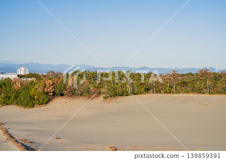 Nakatajima Sand Dunes and the cityscape of Hamamatsu City (Shizuoka Prefecture) Nakatajima Sand Dunes and the cityscape of Hamamatsu City (Shizuoka Prefecture) 139859391
