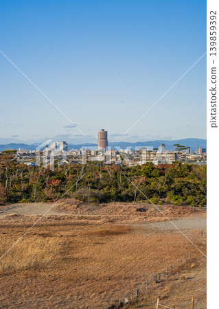 中田島沙丘和濱松市(靜岡縣)的城市景觀 中田島沙丘和濱松市(靜岡縣)的城市景觀 139859392