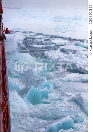 Nuclear-powered icebreaker solivet powerful first-year ice Nuclear-powered icebreaker solivet powerful first-year ice 139861355