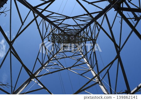 輸電塔高壓交流電 輸電塔高壓交流電 139862141