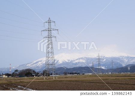 Transmission tower high voltage alternating current Transmission tower high voltage alternating current 139862143