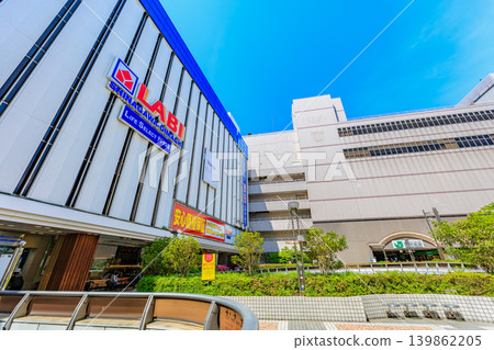 東京品川區JR大井町車站前的城市景觀 東京品川區JR大井町車站前的城市景觀 139862205