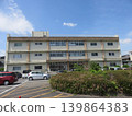 Gymnasium building 139864383
