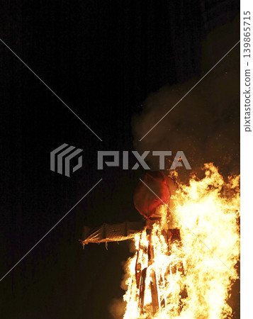 Giant Effigy Consumed By Nighttime Bonfire Giant Effigy Consumed By Nighttime Bonfire 139865715