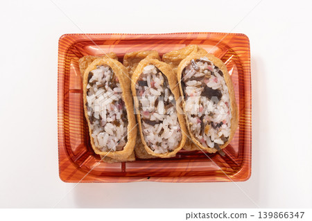 Inari sushi (Rishiri kelp, plum) 139866347