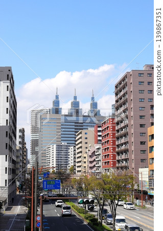 Urban landscape around Kawasaki Station (vertical orientation) Urban landscape around Kawasaki Station (vertical orientation) 139867351