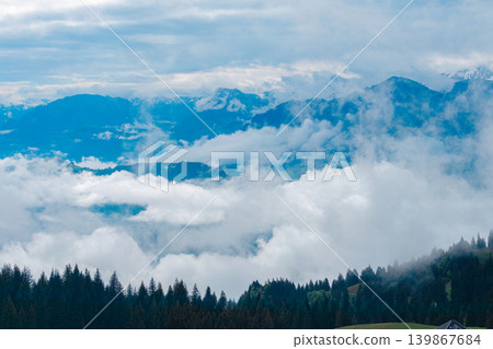 瑞士盧塞恩湖畔的皮拉圖斯山 瑞士盧塞恩湖畔的皮拉圖斯山 139867684