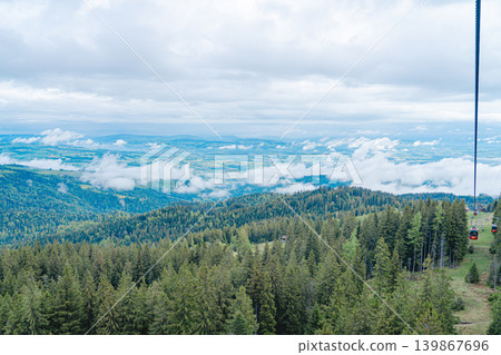 瑞士盧塞恩湖畔的皮拉圖斯山 瑞士盧塞恩湖畔的皮拉圖斯山 139867696