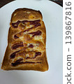 Toast 139867816