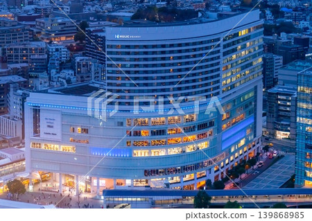 橫濱港未來夜景，櫻木町站 139868985