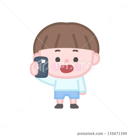 男孩在智能手機上聊天 139871399
