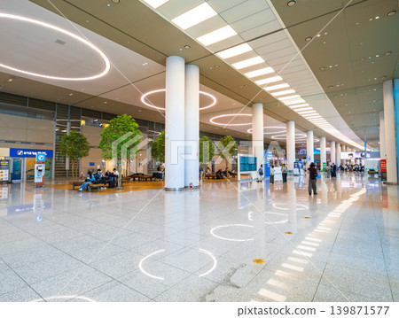 韓國仁川國際機場2號航廈出發層 139871577