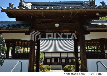 Kōshō-ji Temple, Uji, Kyoto Prefecture, Yakui Gate Kōshō-ji Temple, Uji, Kyoto Prefecture, Yakui Gate 139873079