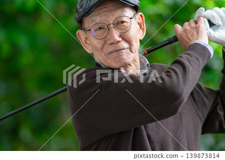 老年男子肖像，高爾夫 139873814