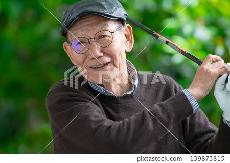 老年男子肖像，高爾夫 139873815