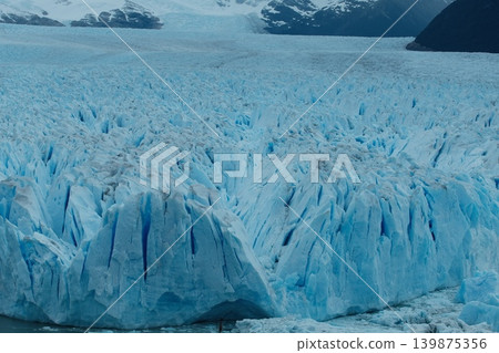 [Argentina] Perito Moreno Glacier 139875356