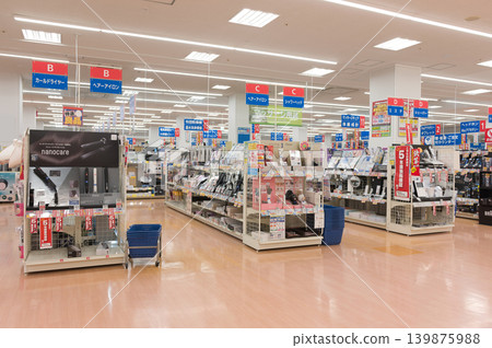 Home electronics mass retail store Home electronics mass retail store 139875988
