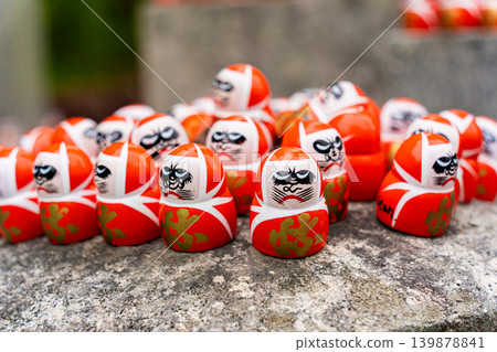 Daruma fortune teller Daruma fortune teller 139878841