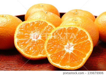Wakayama oranges Wakayama oranges 139878906