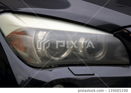 Car headlight Car headlight 139885298
