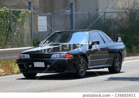 黑色國產跑車 黑色國產跑車 139885651