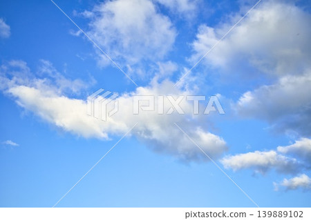 Wonderful New Zealand Sky Replacement White And Grey Clouds on Blue Sky Wonderful New Zealand Sky Replacement White And Grey Clouds on Blue Sky 139889102