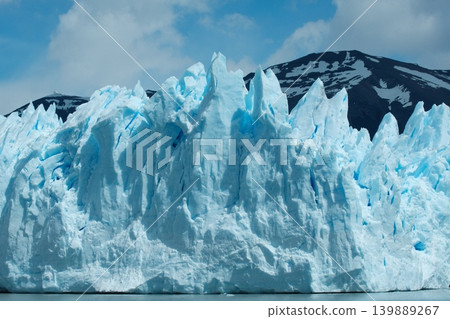 [Argentina] Perito Moreno Glacier from a boat 139889267