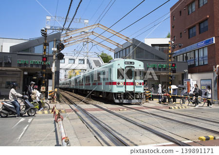 西鐵天神大牟田線井尻車站一景。 西鐵天神大牟田線井尻車站一景。 139891171