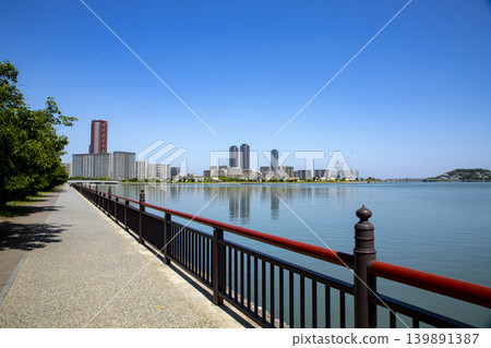 View of Fukuoka Island City from Kashiihama Kita Park in Higashi Ward, Fukuoka City, Fukuoka Prefecture View of Fukuoka Island City from Kashiihama Kita Park in Higashi Ward, Fukuoka City, Fukuoka Prefecture 139891387