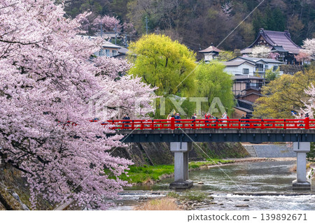 260414 Nakabashi Sakura g001 139892671