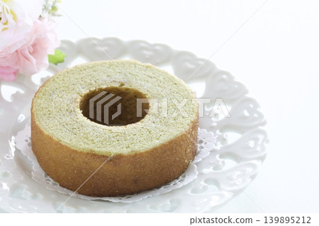 Matcha Baumkuchen 139895212