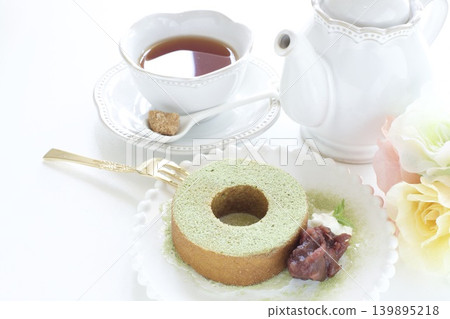 Matcha Baumkuchen and Black Tea Matcha Baumkuchen and Black Tea 139895218