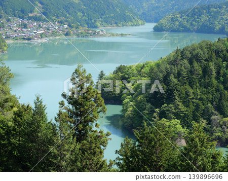 Igawa Dam, Igawa Lake, Oi River, a sunny day in April Igawa Dam, Igawa Lake, Oi River, a sunny day in April 139896696