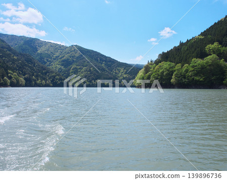 Igawa Dam, Igawa Lake, Oi River, a sunny day in April Igawa Dam, Igawa Lake, Oi River, a sunny day in April 139896736