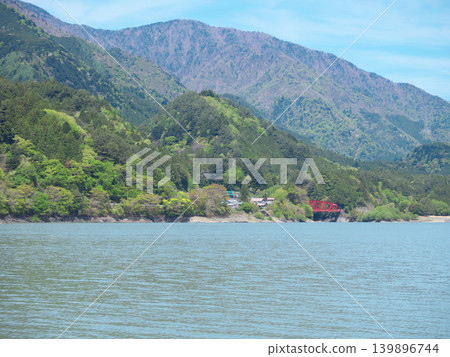 Igawa Dam, Igawa Lake, Oi River, clear moonlit day Igawa Dam, Igawa Lake, Oi River, clear moonlit day 139896744