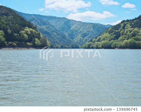 Igawa Dam, Igawa Lake, Oi River, clear moonlit day Igawa Dam, Igawa Lake, Oi River, clear moonlit day 139896745