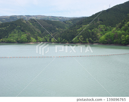Igawa Dam, Igawa Lake, Oi River, a sunny day in April Igawa Dam, Igawa Lake, Oi River, a sunny day in April 139896765