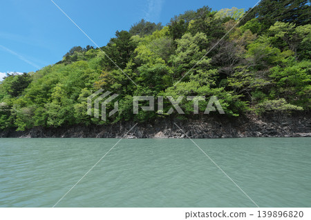 Igawa Dam, Igawa Lake, Oi River, sightseeing boat cruise, sunny day in April 139896820