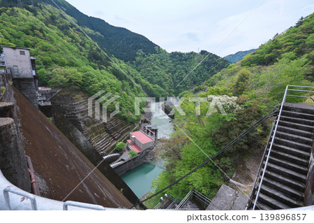 Igawa Dam, Igawa Lake, Oi River, April 139896857