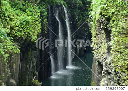 Mako well waterfall of Takachiho Gorge Mako well waterfall of Takachiho Gorge 139897007