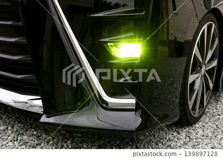 Fog lights on Fog lights on 139897128
