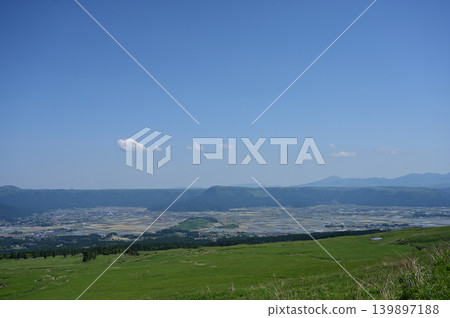 The spectacular scenery of the Aso Panorama Line The spectacular scenery of the Aso Panorama Line 139897188